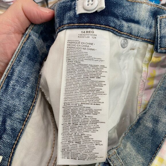 Levi Girlfriend Shorts Girls Size 14 Reg Multi Color Patch NWT - NEW - Picture 9 of 13